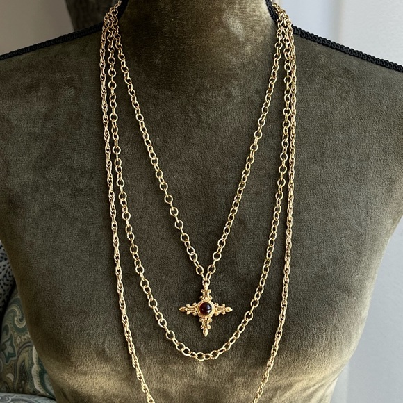 Vintage Givenchy Red Cabochon Filigree Cross Layered Chain Gold Necklace Gothic - Picture 1 of 5